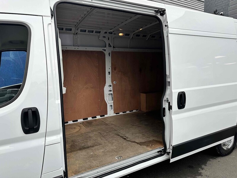 Used Vauxhall Movano 2023 for sale - 76185813: Photo 13