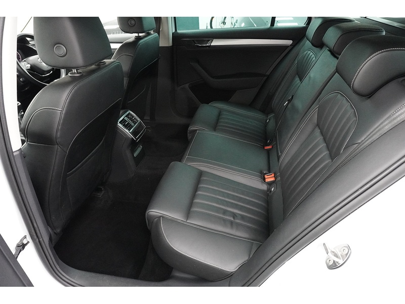 Used Skoda Superb 2022 for sale - 76919739: Photo 15