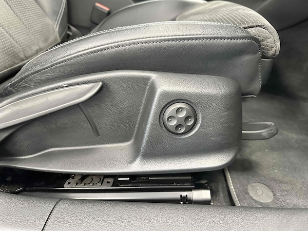 Used Audi A4 Avant 2020 for sale - 76110376: Photo 43