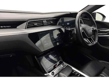 Used Audi e-tron 2023 for sale - 79490365: Photo