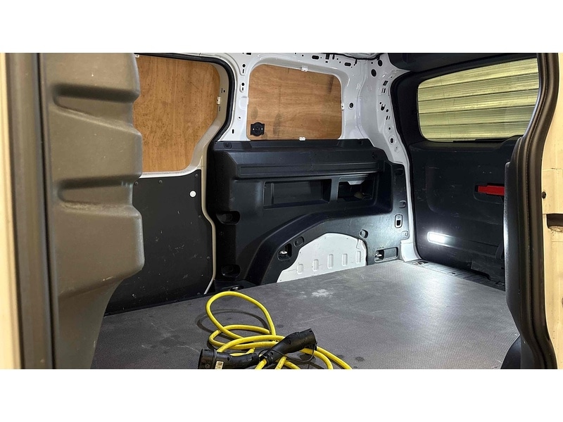 Used Volkswagen ID.Buzz 2024 for sale - 78134738: Photo 7