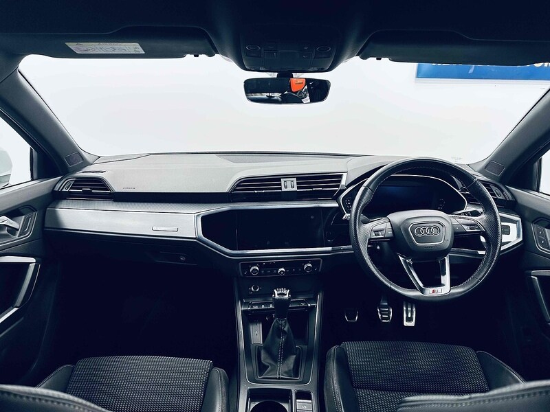 Used Audi Q3 2021 for sale - 76626982: Photo 16