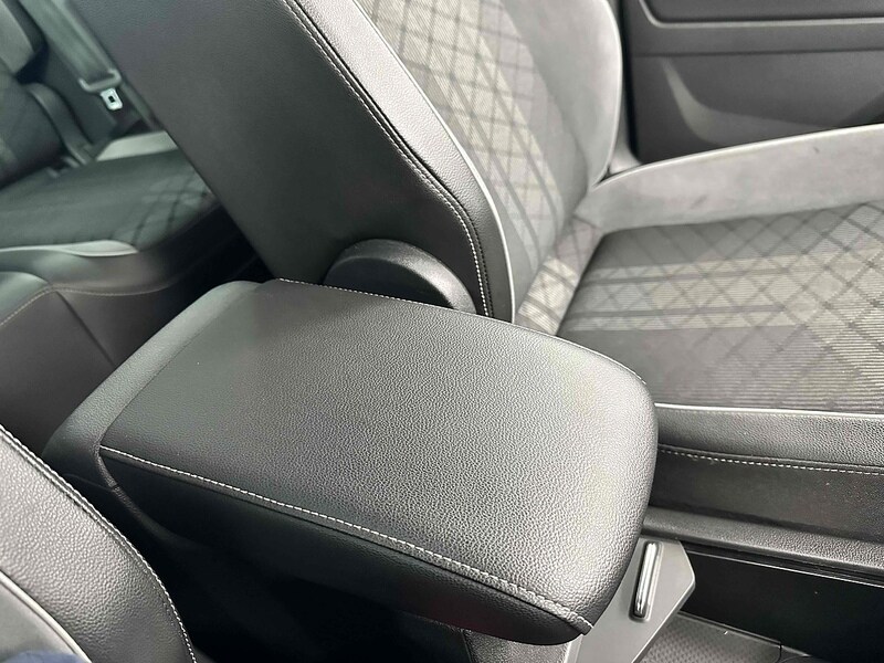 Used Volkswagen Tiguan 2021 for sale - 76148329: Photo 35
