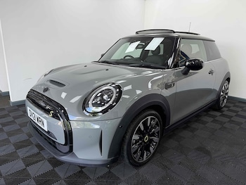 Used MINI Hatch 2021 for sale - 78851599: Photo