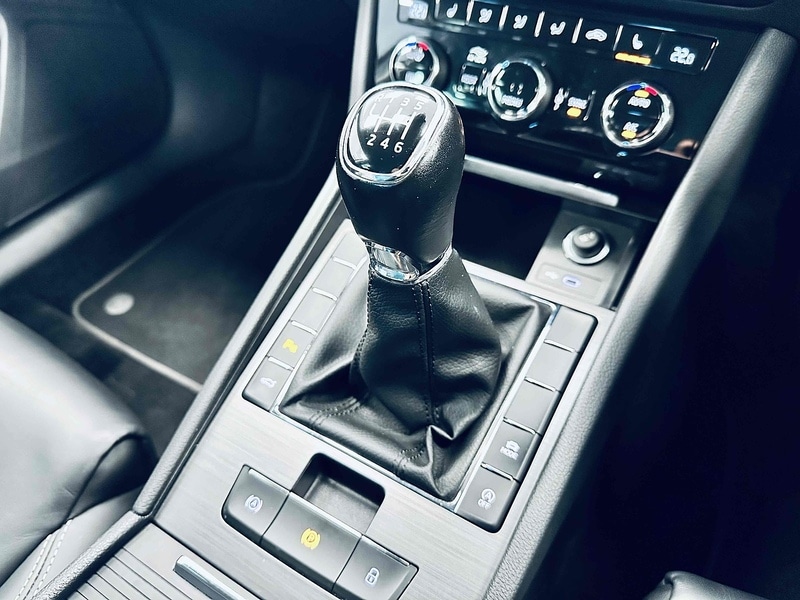 Used Skoda Superb 2022 for sale - 76618285: Photo 33