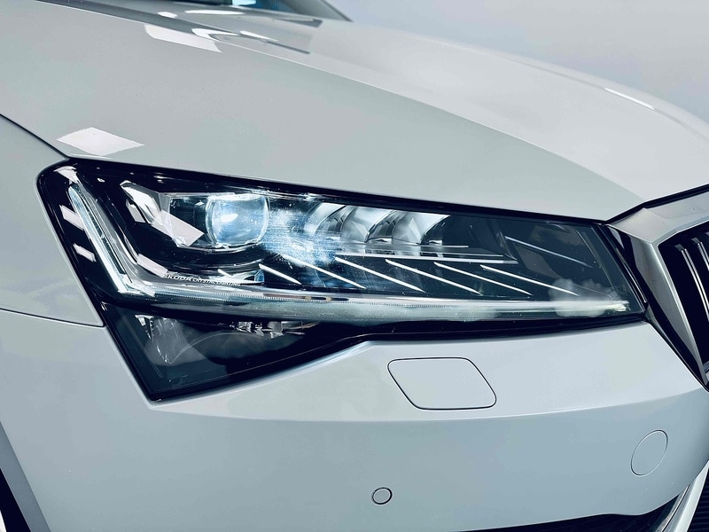Used Skoda Superb 2022 for sale - 76618285: Photo 42