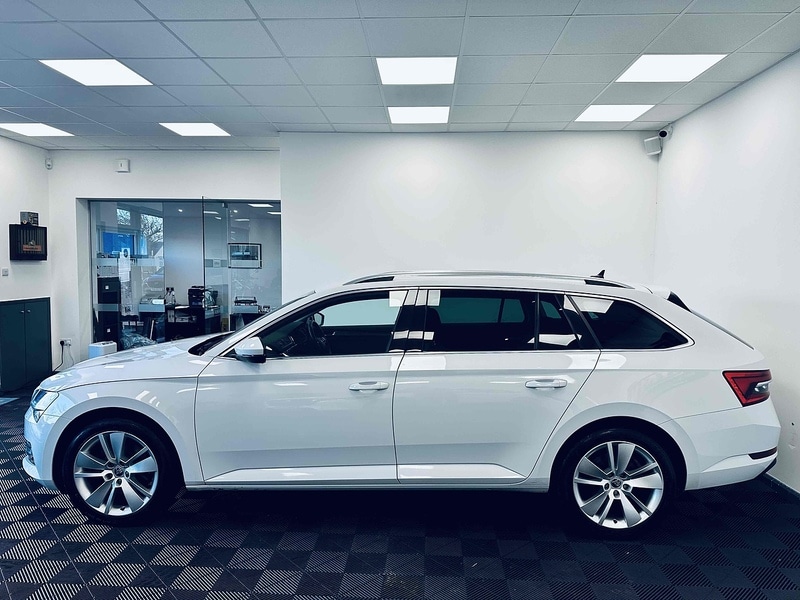 Used Skoda Superb 2022 for sale - 76618285: Photo 5