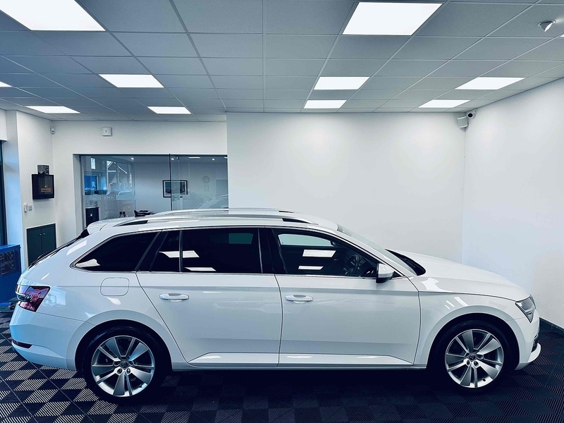 Used Skoda Superb 2022 for sale - 76618285: Photo 9