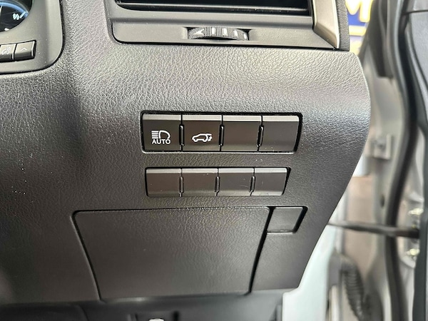Used Lexus RX 2018 for sale - 76110334: Photo 41