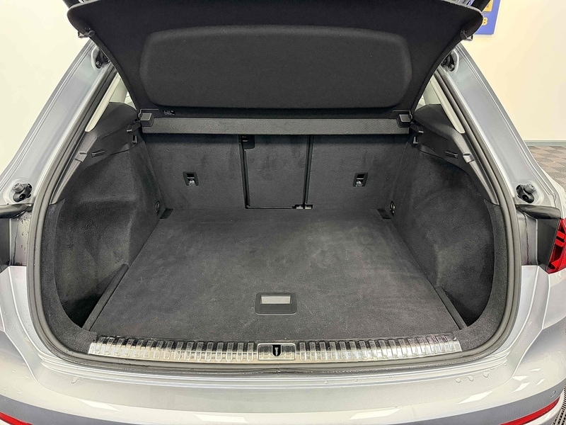 Used Audi Q3 2020 for sale - 77227934: Photo 17