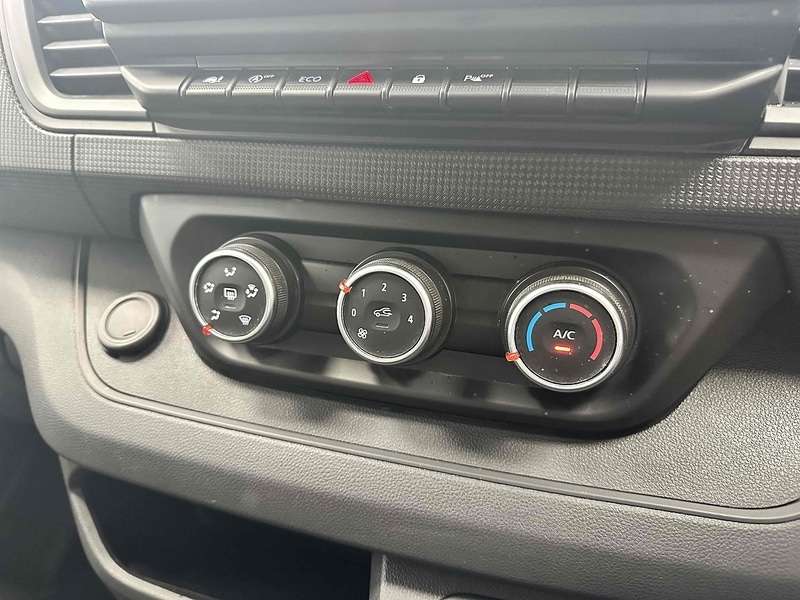 Used Nissan Primastar 2022 for sale - 76110354: Photo 21