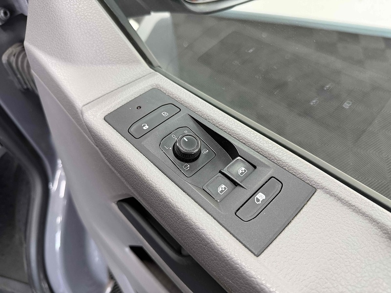 Used Volkswagen Transporter 2021 for sale - 78168034: Photo 33