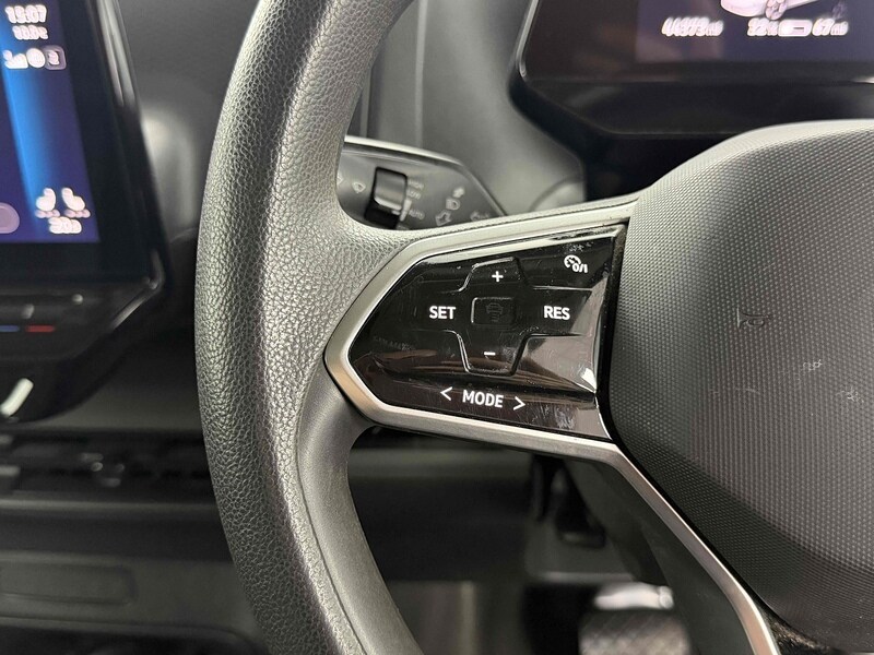 Used Volkswagen ID. Buzz Cargo 2023 for sale - 77494366: Photo 35