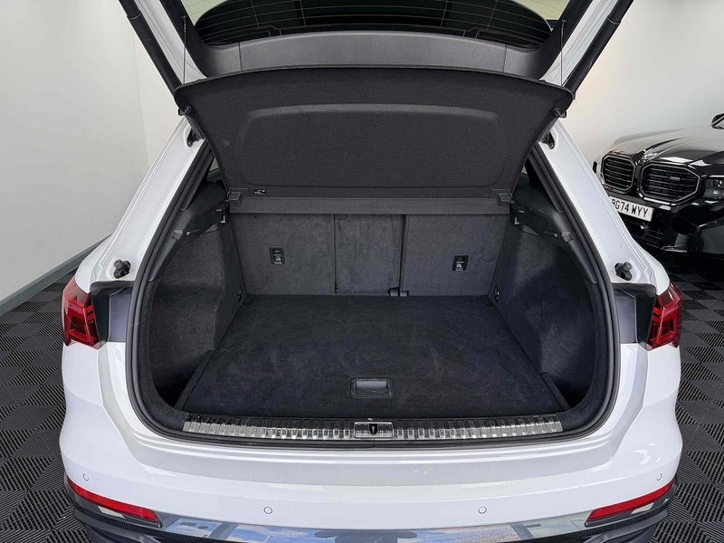 Used Audi Q3 for sale - 77260850: Photo 17