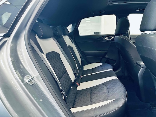 Used Kia Ceed 2019 for sale - 76110343: Photo 15