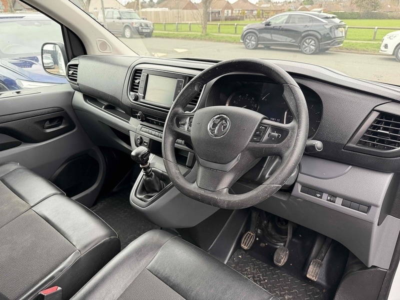 Used Vauxhall Vivaro for sale - 77817994: Photo 5