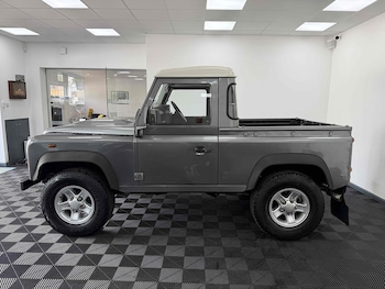 Used Land Rover Defender 90 2007 for sale - 78781607: Photo
