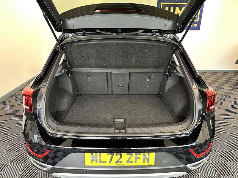 Used Volkswagen T-Roc 2022 for sale - 76110374: Photo 16
