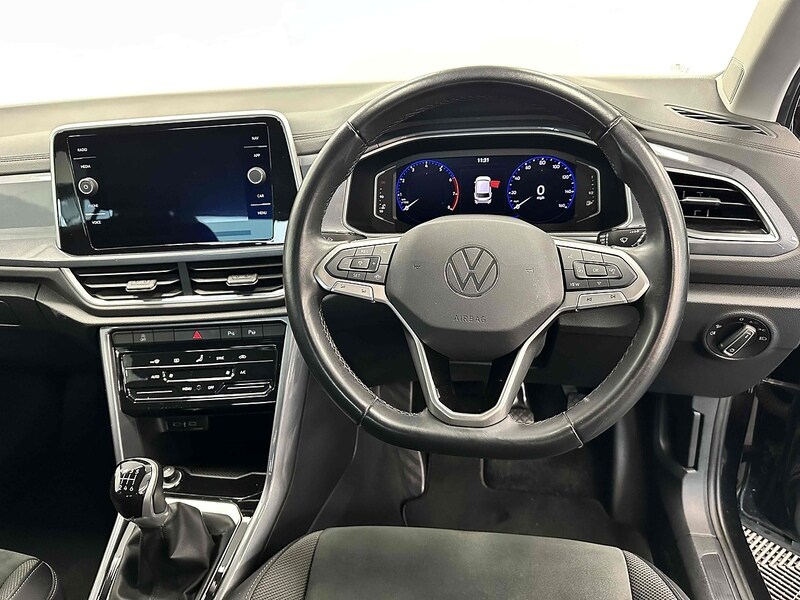 Used Volkswagen T-Roc 2022 for sale - 76110374: Photo 19
