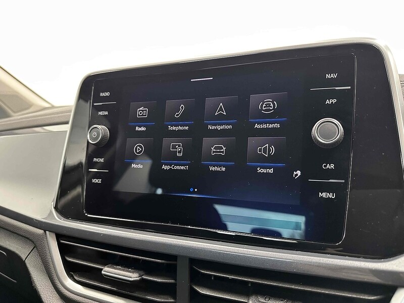 Used Volkswagen T-Roc 2022 for sale - 76110374: Photo 29