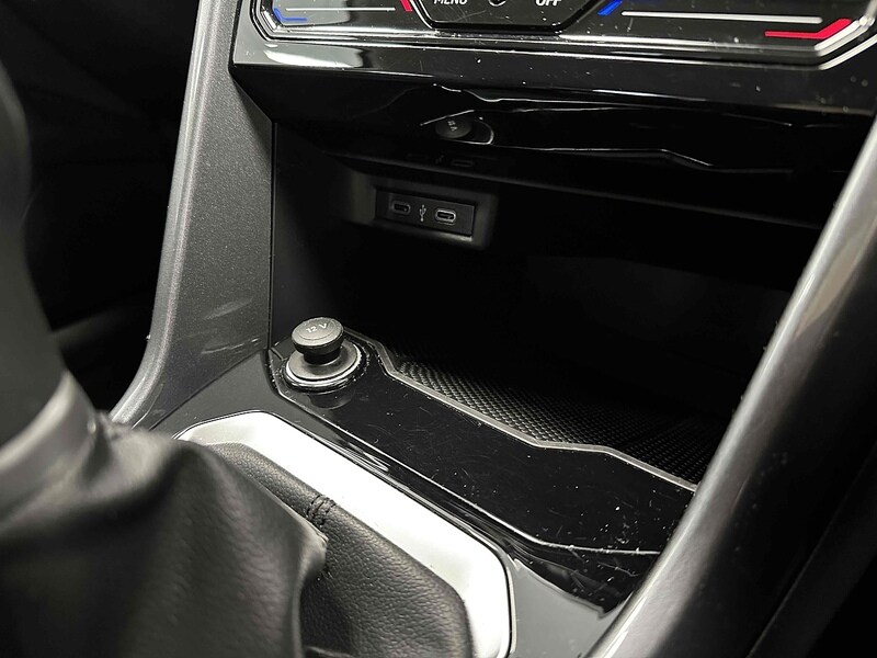 Used Volkswagen T-Roc 2022 for sale - 76110374: Photo 31