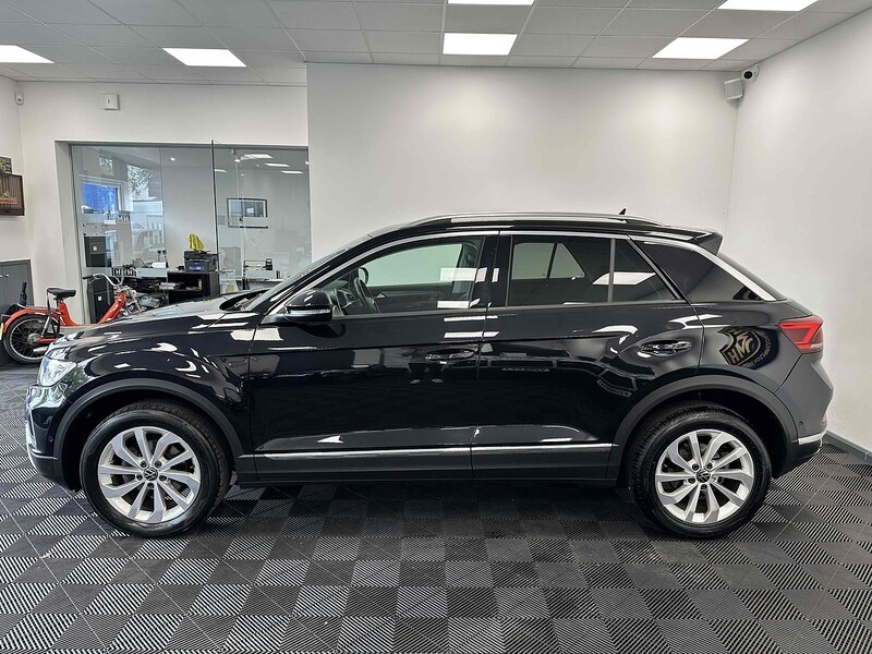 Used Volkswagen T-Roc 2022 for sale - 76110374: Photo 5