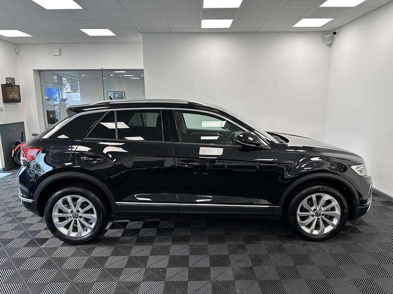 Used Volkswagen T-Roc 2022 for sale - 76110374: Photo 9