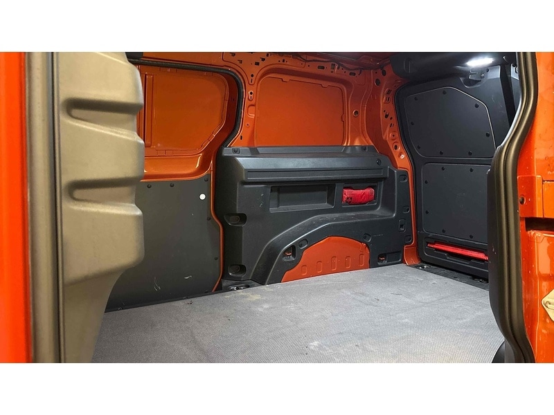 Used Volkswagen ID.Buzz 2024 for sale - 77744262: Photo 8