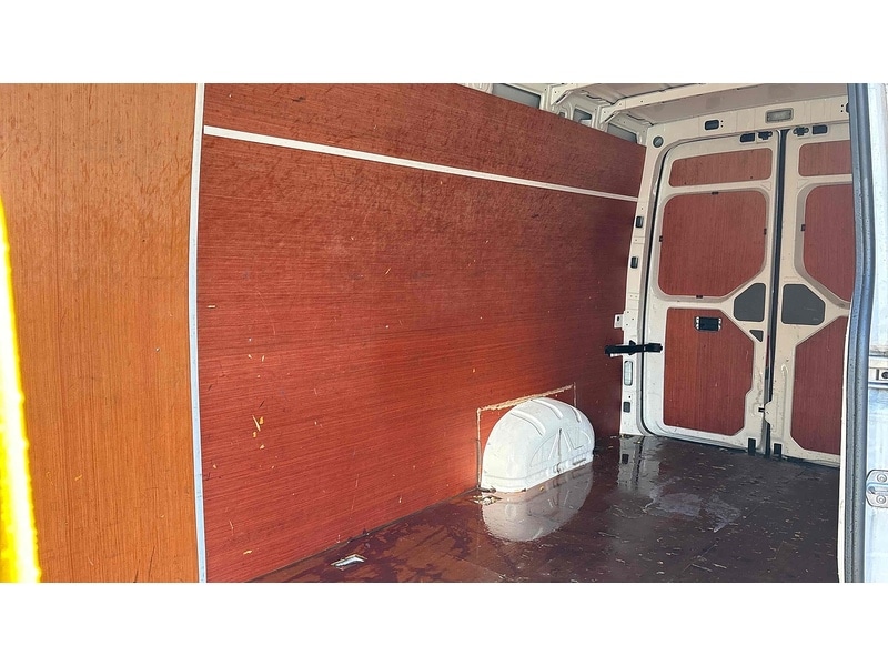 Used Volkswagen Crafter 2023 for sale - 77572384: Photo 8