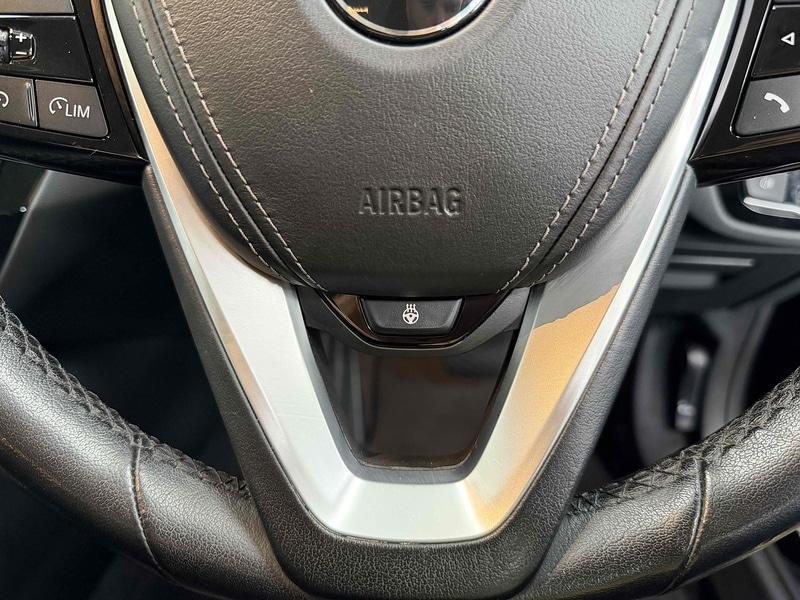 Used BMW 5 Series 2021 for sale - 77651159: Photo 38