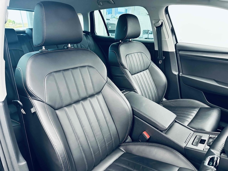 Used Skoda Superb 2022 for sale - 76643072: Photo 12