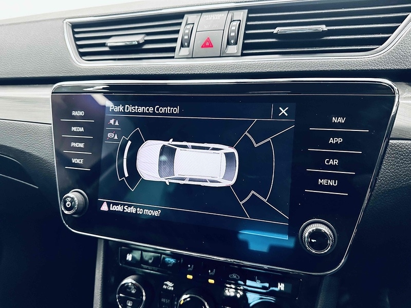 Used Skoda Superb 2022 for sale - 76643072: Photo 24