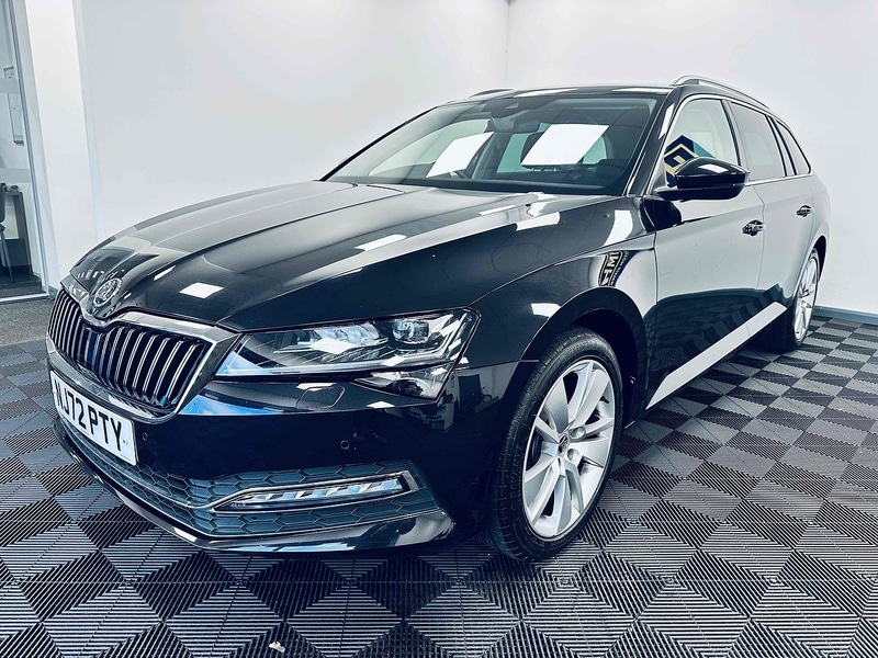 Used Skoda Superb 2022 for sale - 76643072: Photo 3