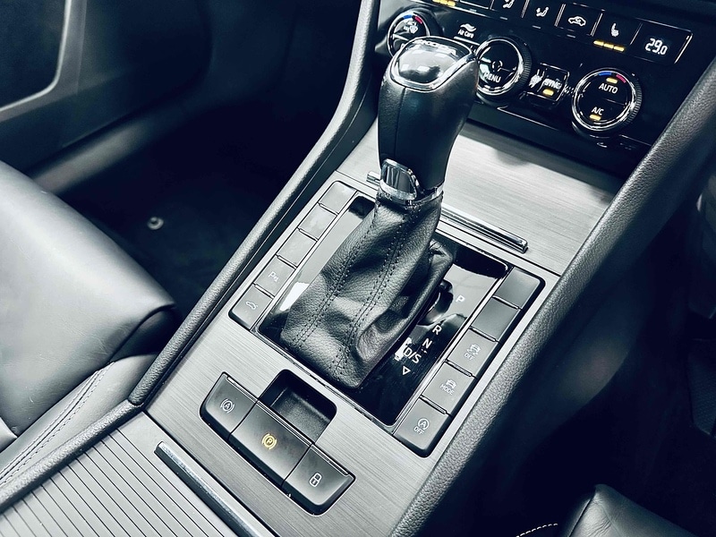 Used Skoda Superb 2022 for sale - 76643072: Photo 32