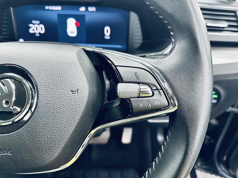 Used Skoda Superb 2022 for sale - 76643072: Photo 35