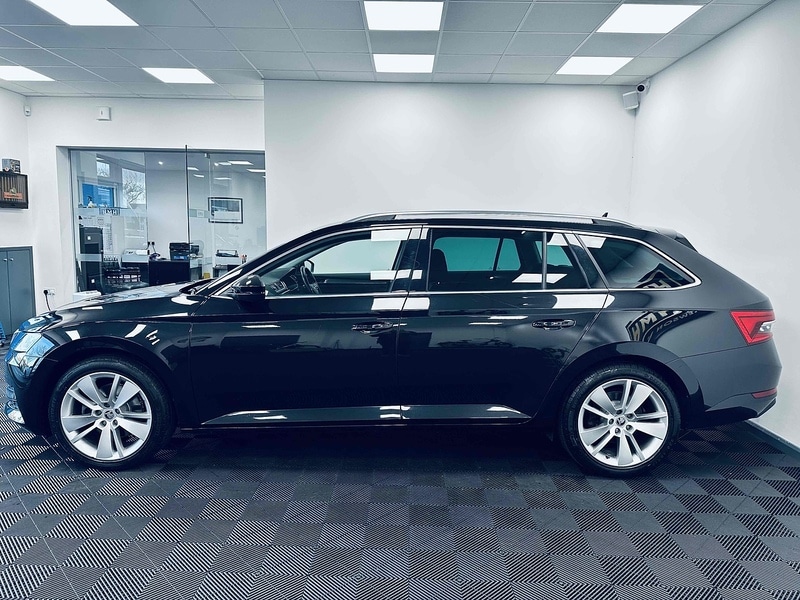 Used Skoda Superb 2022 for sale - 76643072: Photo 5