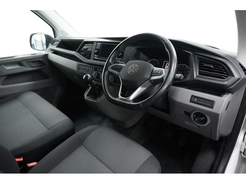 Used Volkswagen Transporter 2023 for sale - 77129152: Photo 11