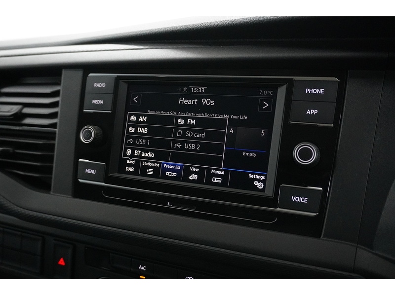 Used Volkswagen Transporter 2023 for sale - 77129152: Photo 23