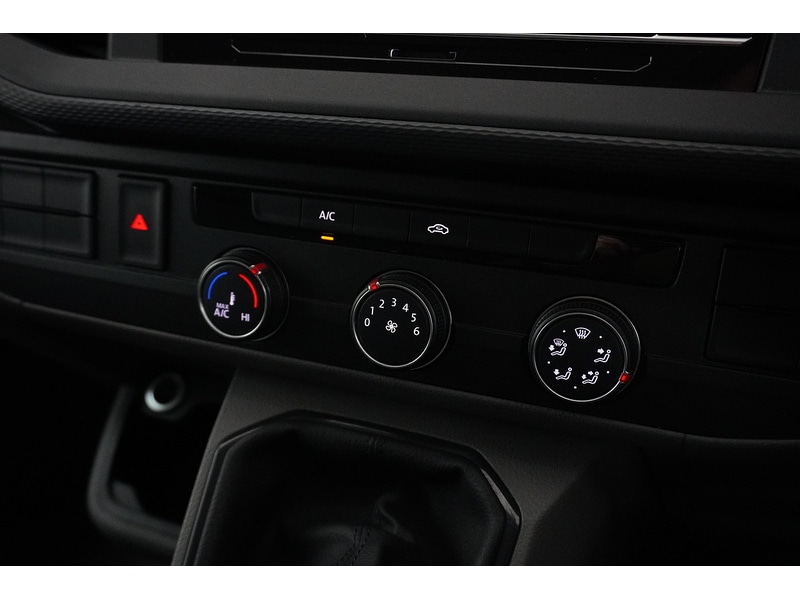 Used Volkswagen Transporter 2023 for sale - 77129152: Photo 26