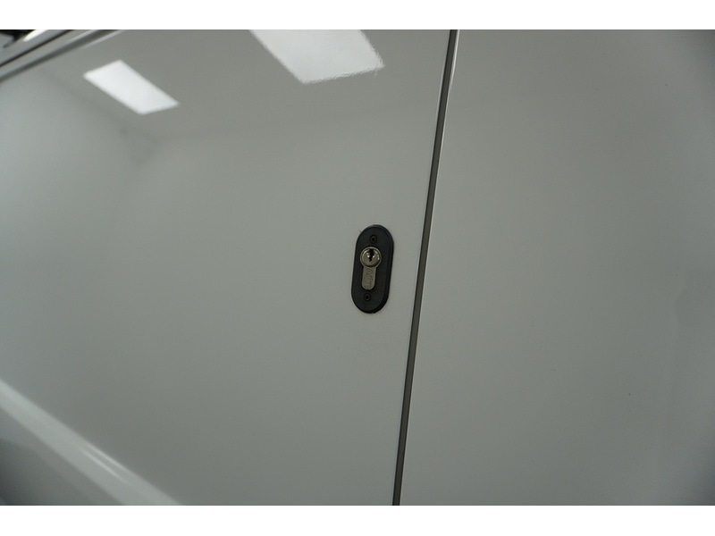 Used Volkswagen Transporter 2023 for sale - 77129152: Photo 41