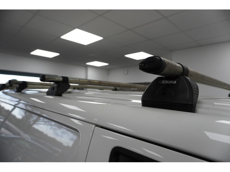 Used Volkswagen Transporter 2023 for sale - 77129152: Photo 43