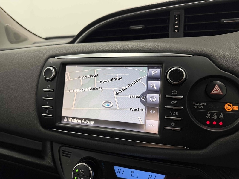 Used Toyota Yaris 2019 for sale - 77200923: Photo 23