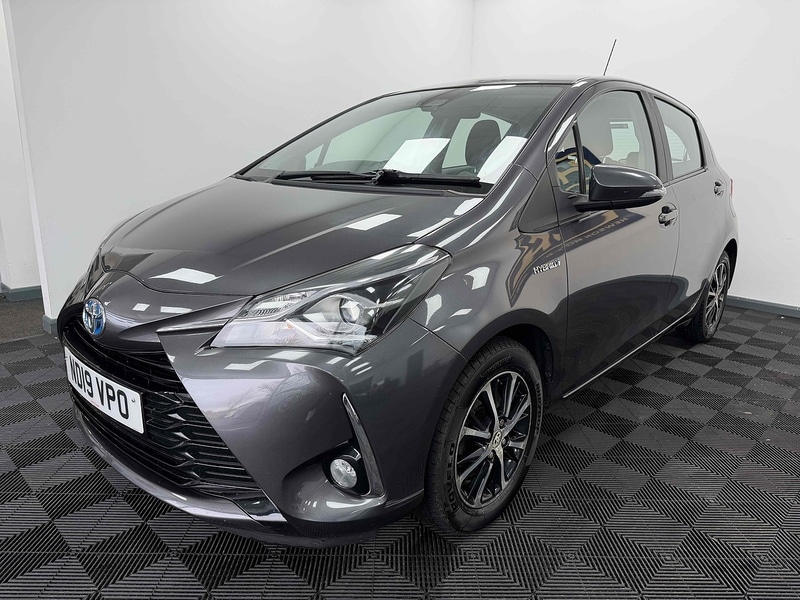 Used Toyota Yaris 2019 for sale - 77200923: Photo 3