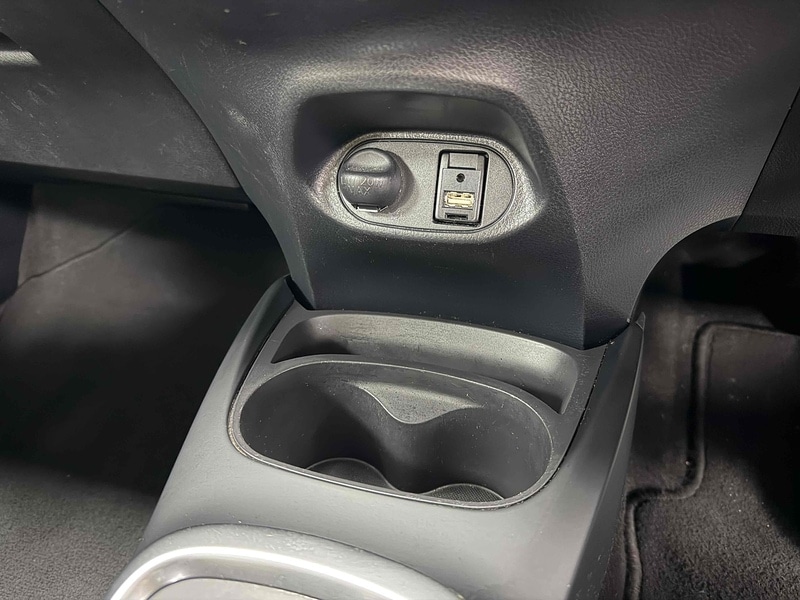 Used Toyota Yaris 2019 for sale - 77200923: Photo 30