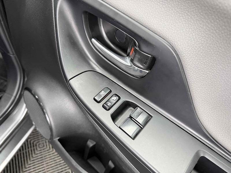 Used Toyota Yaris 2019 for sale - 77200923: Photo 38