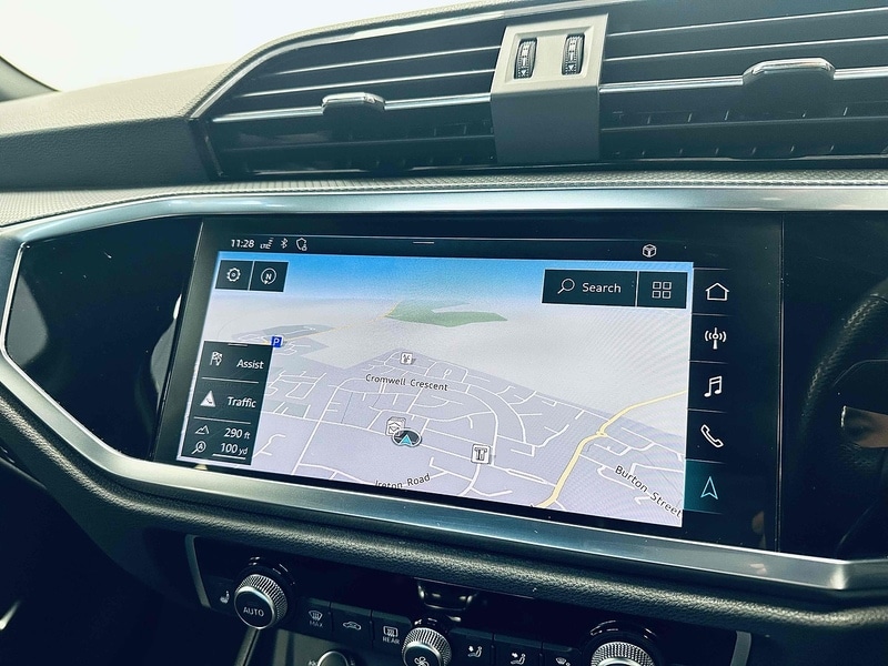 Used Audi Q3 2020 for sale - 76464460: Photo 30