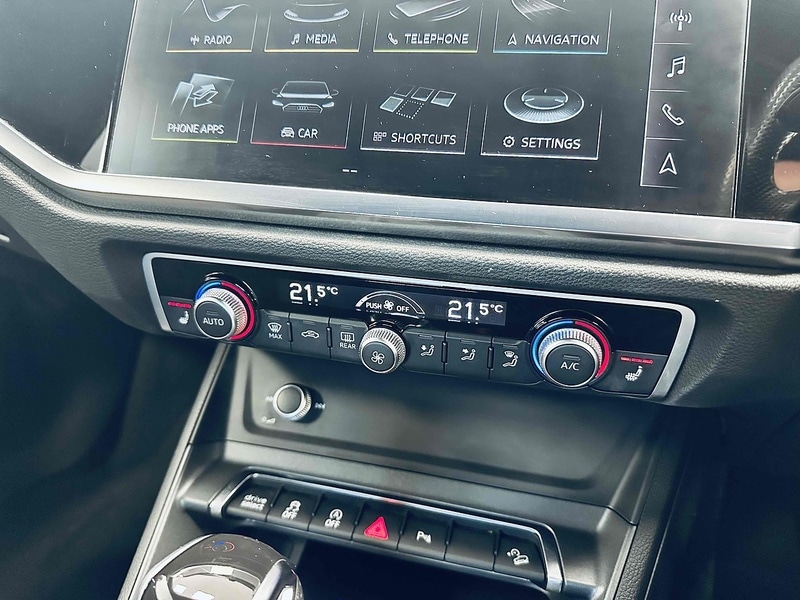 Used Audi Q3 2020 for sale - 76464460: Photo 32