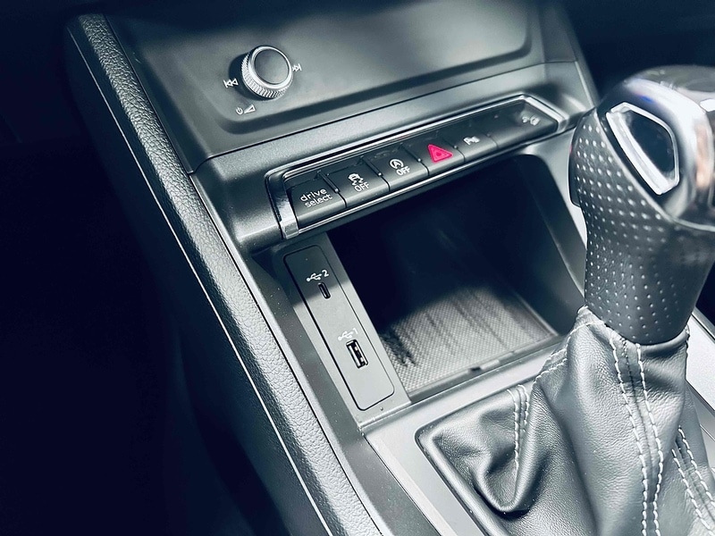 Used Audi Q3 2020 for sale - 76464460: Photo 33