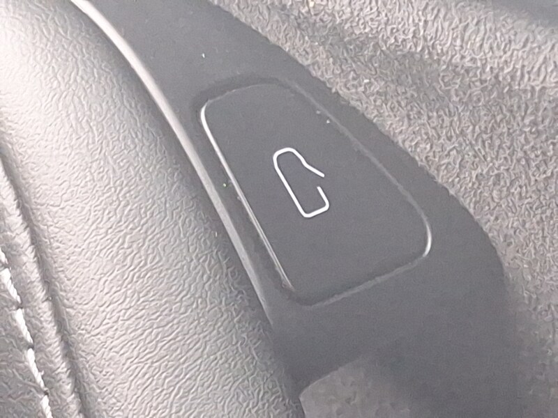 Used Tesla Model Y 2022 for sale - 76293930: Photo 16
