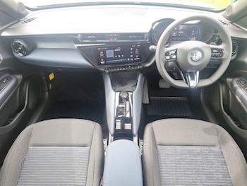 Used Alfa Romeo Junior 2025 for sale - 75514015: Photo
